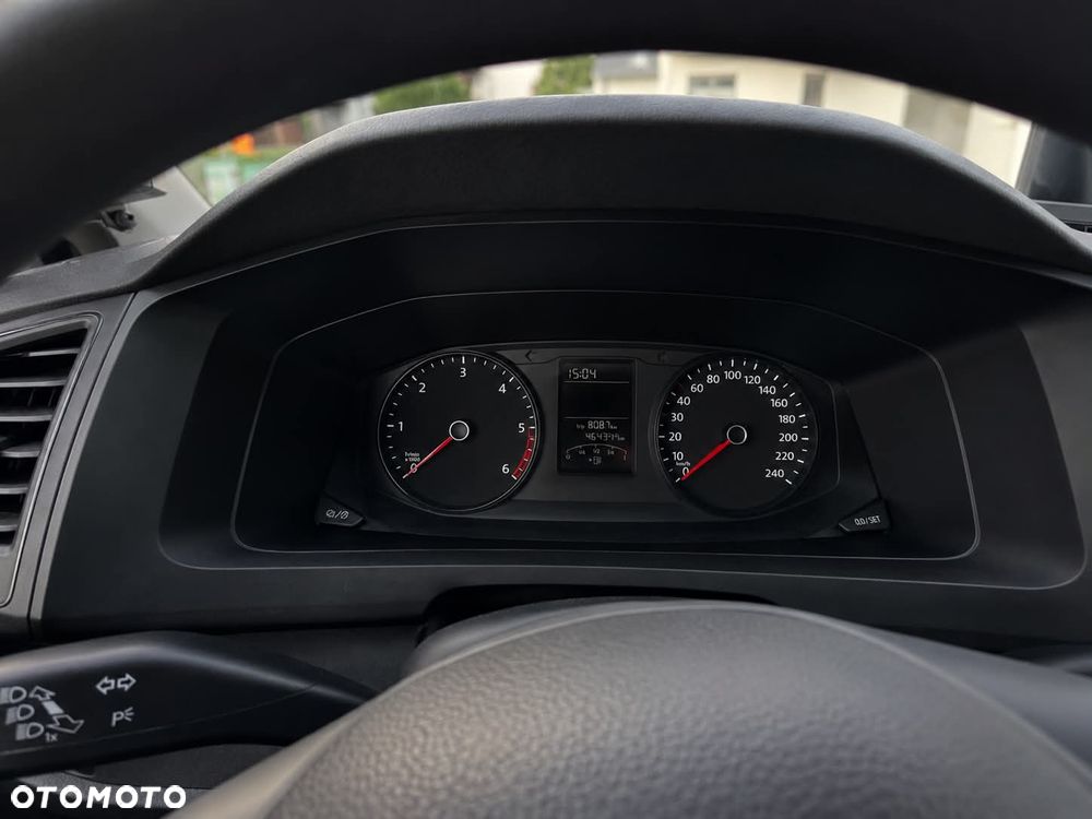 Volkswagen Transporter - 4