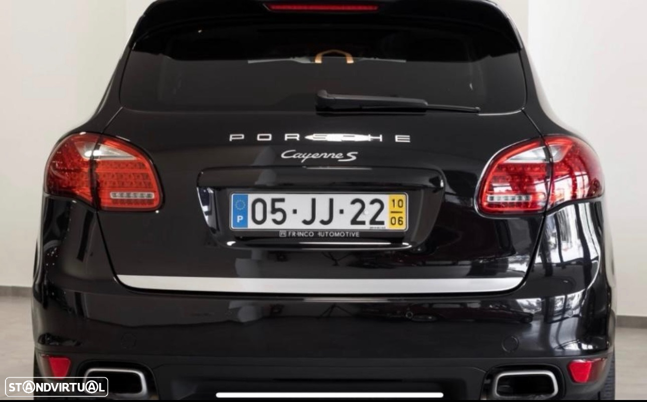 Porsche Cayenne S Hybrid - 2