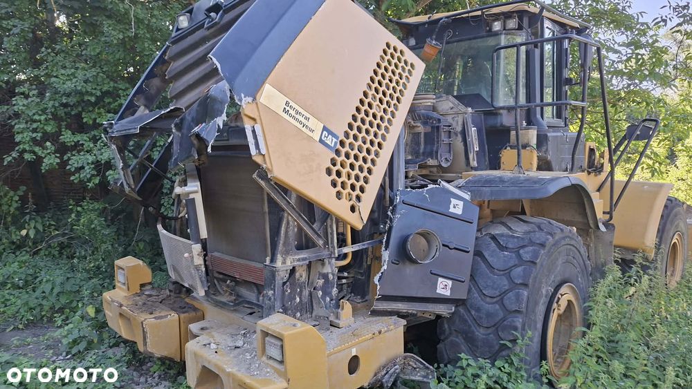 Caterpillar 966K - 21