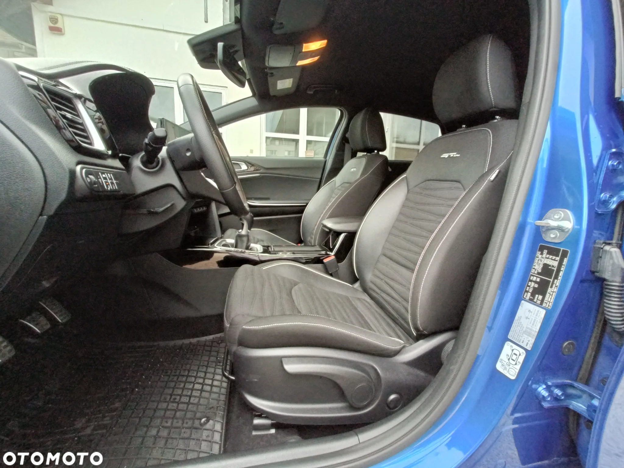 Kia ProCeed 1.5 T-GDI GT Line - 14