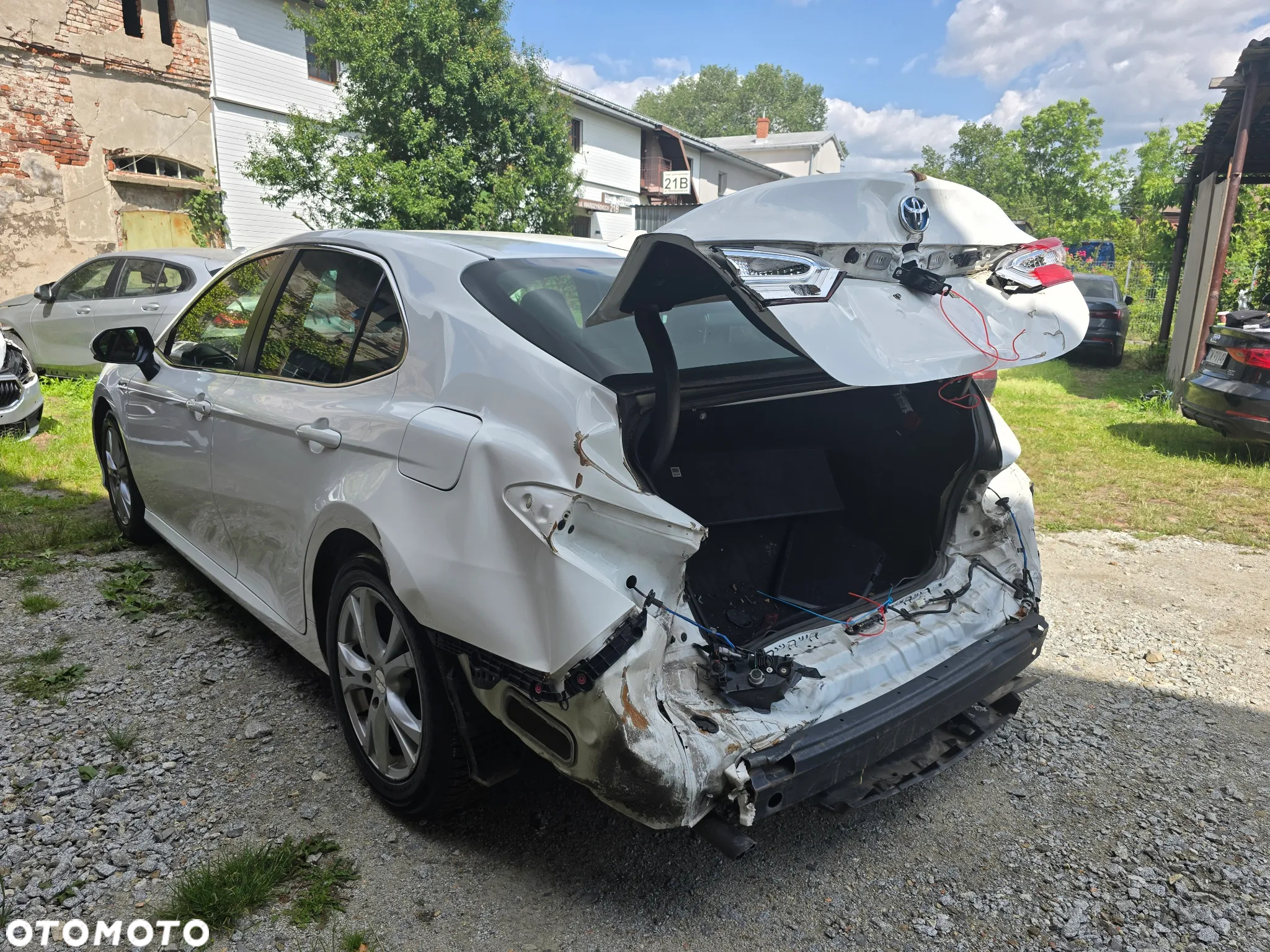 Toyota Camry Executive - 10