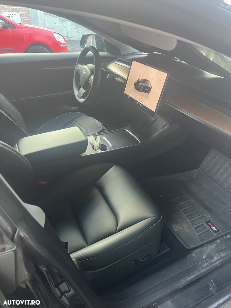 TESLA Model 3 2023 — imagine 11
