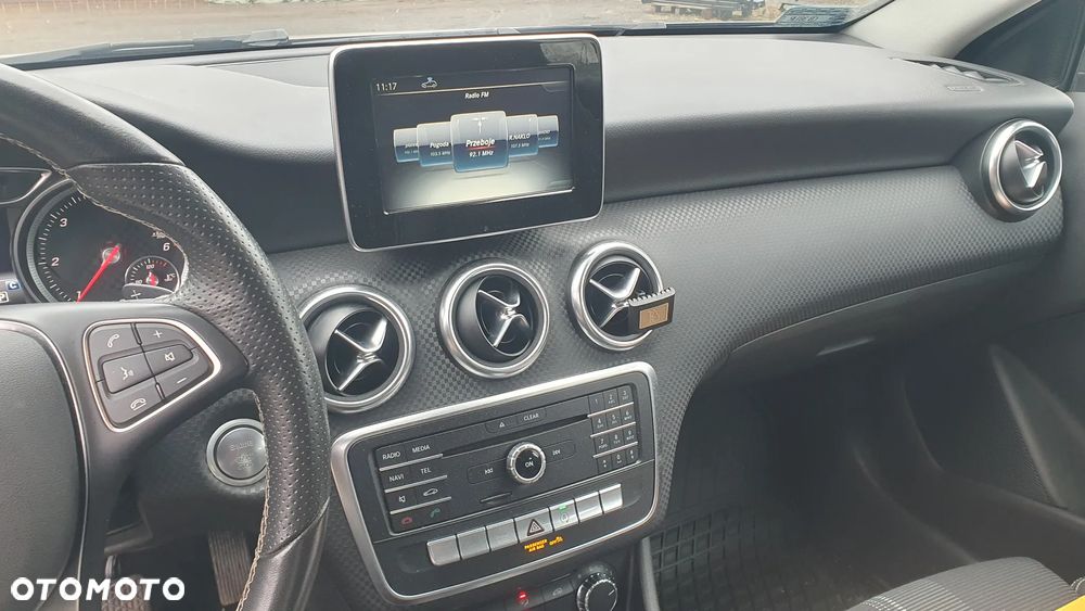 Mercedes-Benz Klasa A 180 d Style 7G-DCT - 5