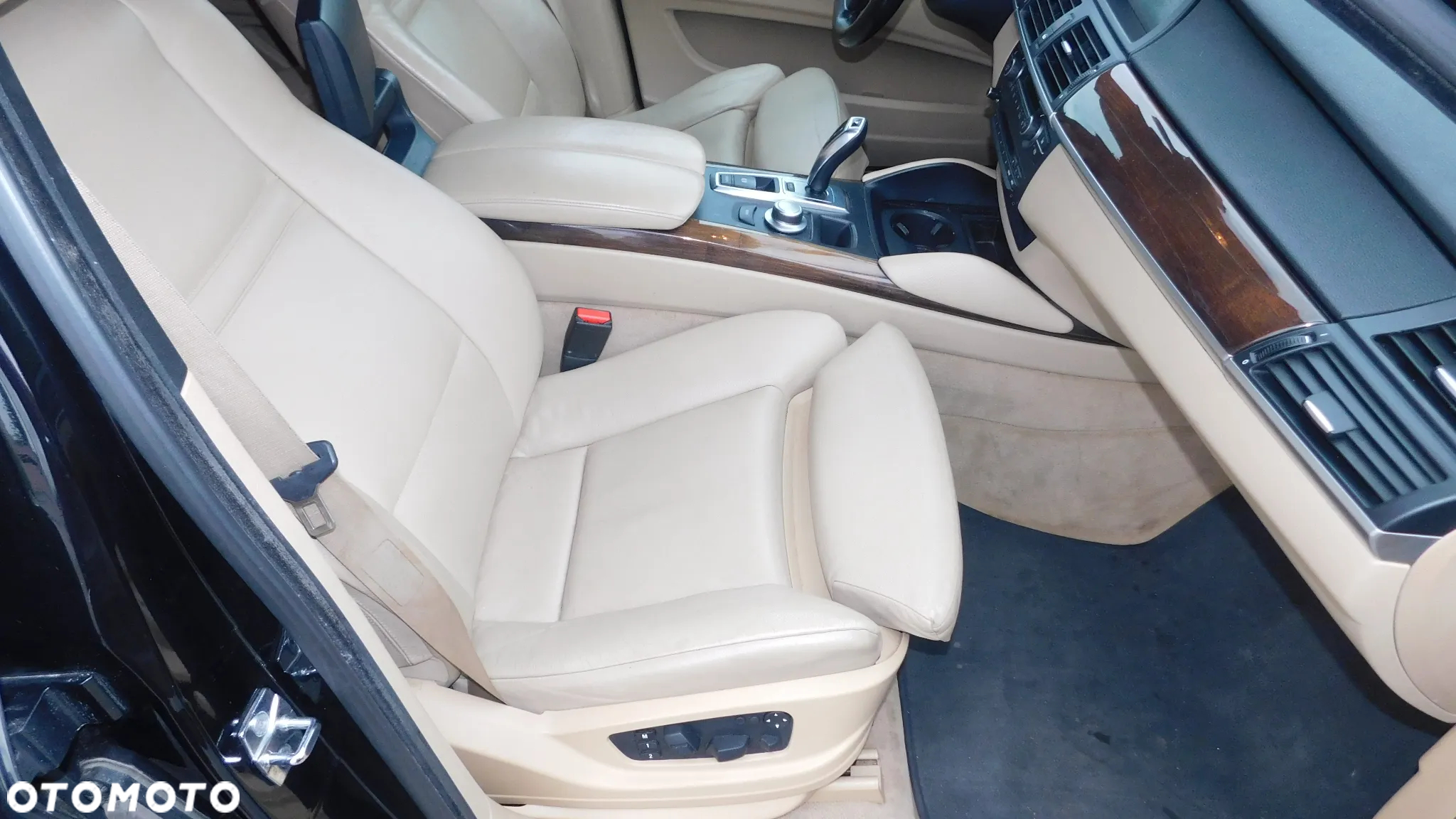 BMW X6 35i xDrive - 18