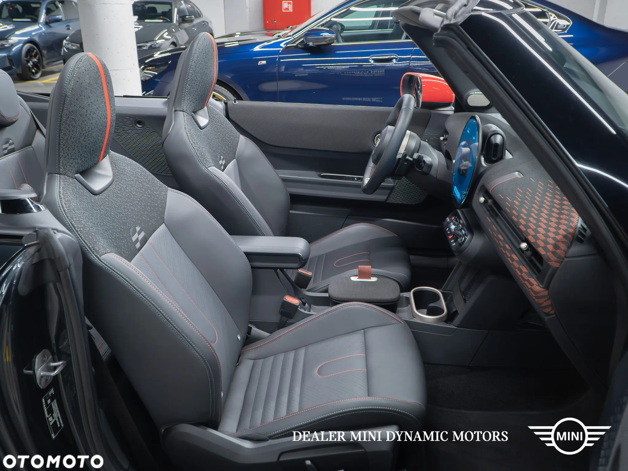 MINI John Cooper Works Cabrio - 22
