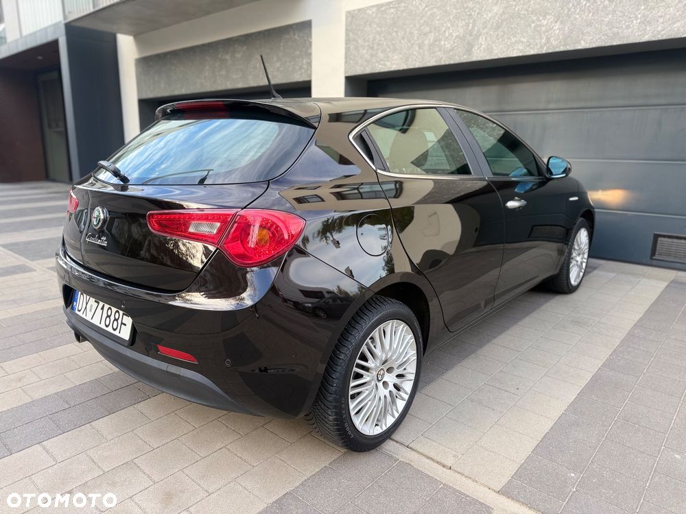 Alfa Romeo Giulietta - 17