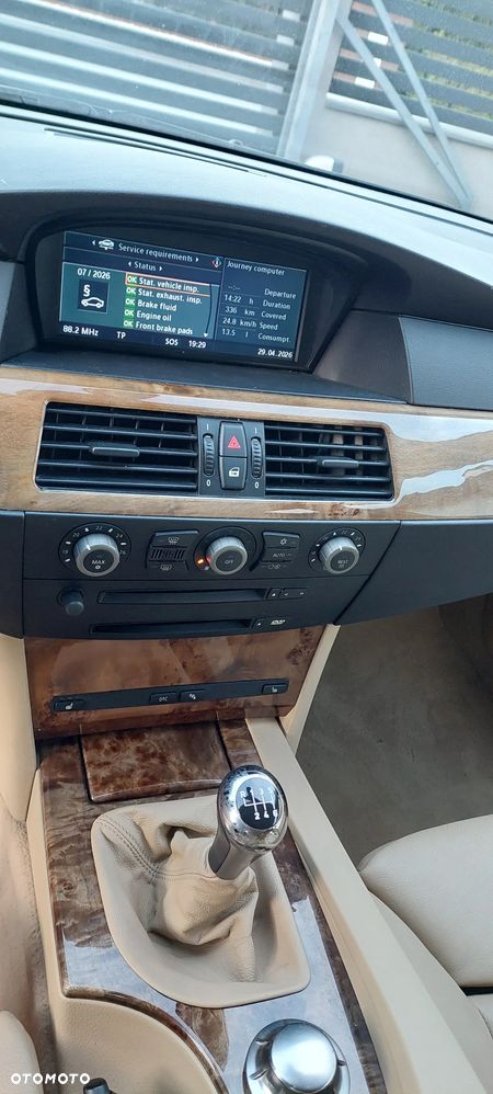 BMW Seria 5 530d - 37