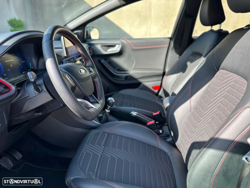 Ford Puma 1.0 EcoBoost MHEV ST-Line X - 13