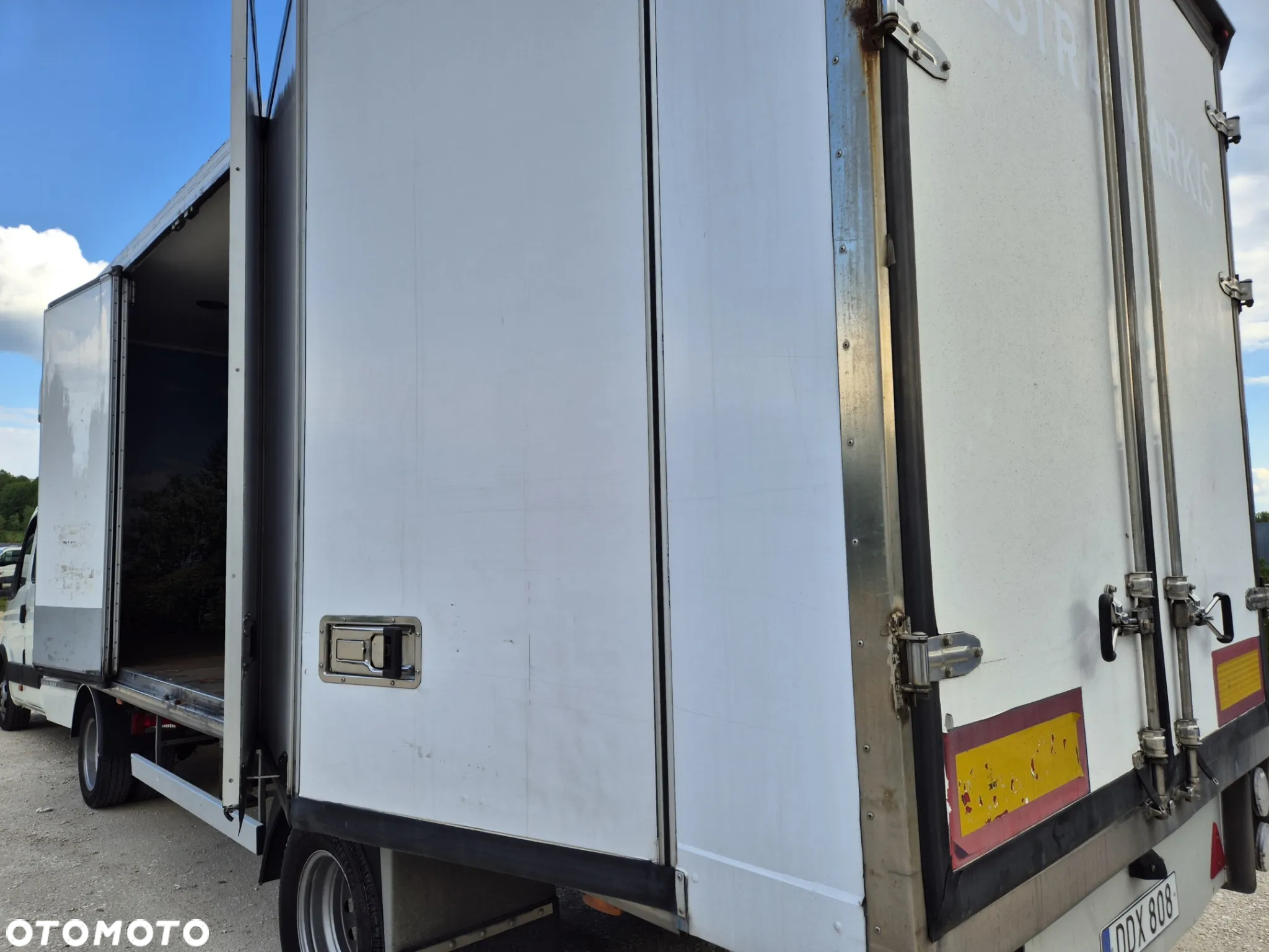Iveco Ciągnik siodłowy 35c17 - 17