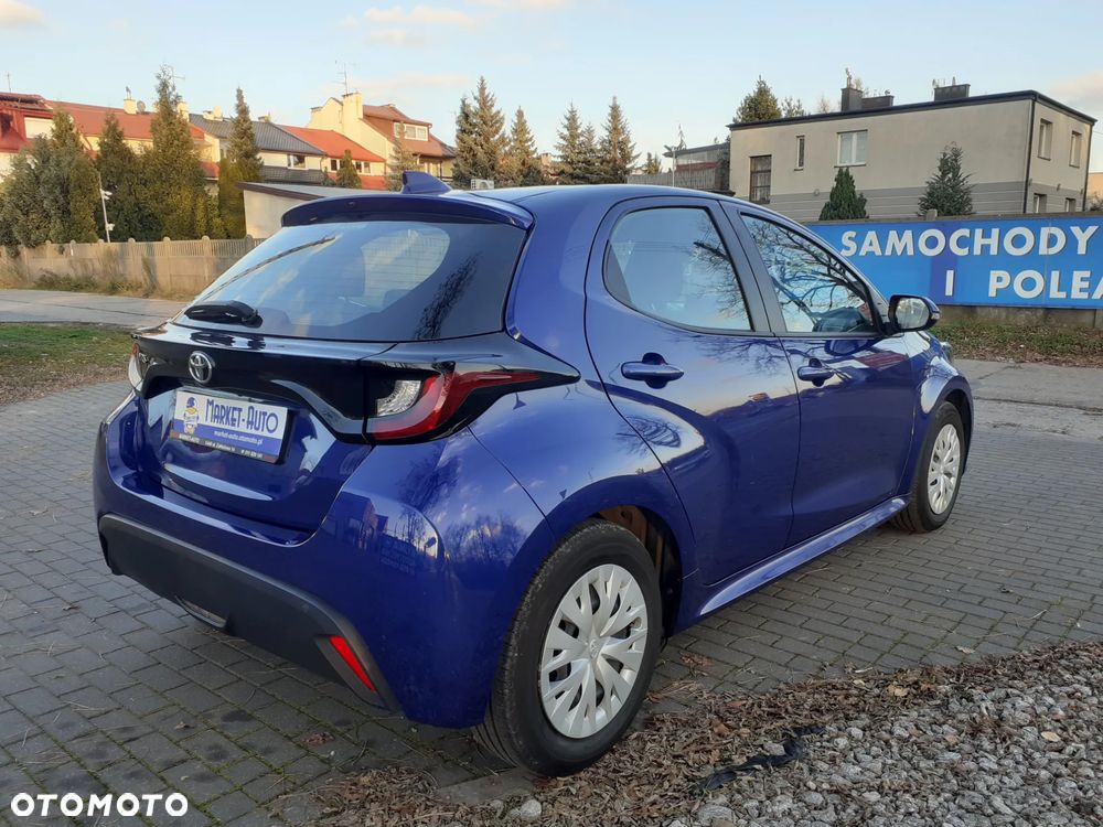 Toyota Yaris - 5