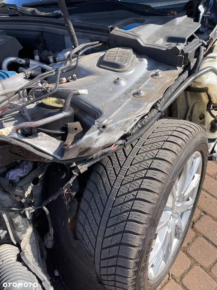 Audi A4 Limousine 2.0 TDI DPF quattro S line Sportpaket (plus) - 13