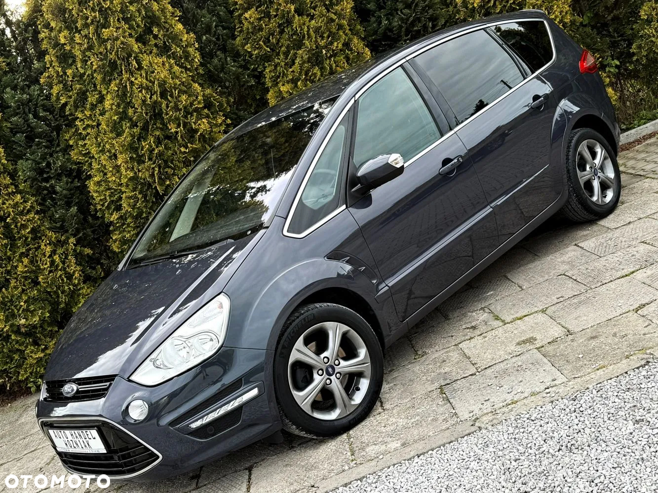 Ford S-Max - 9
