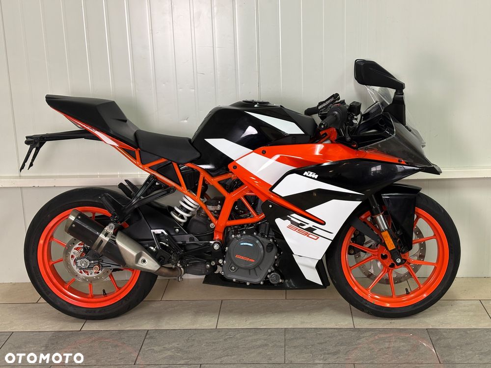 KTM RC 125 - 3