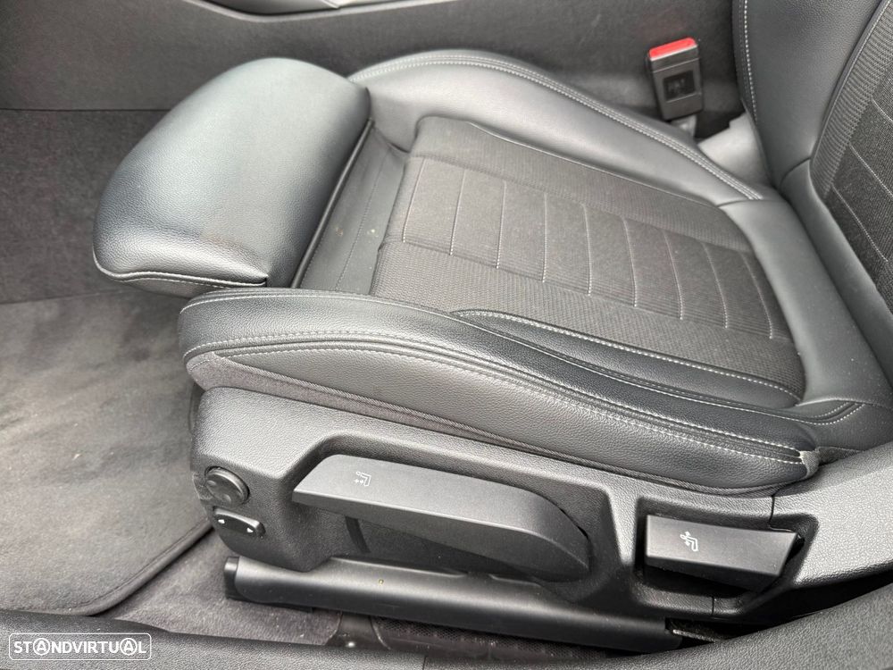 BMW 330 e Corporate Edition Auto - 12