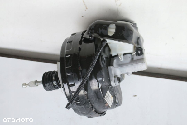 serwo pompa hamulcowa Audi A5 2.0 TFSI 8k0612103M