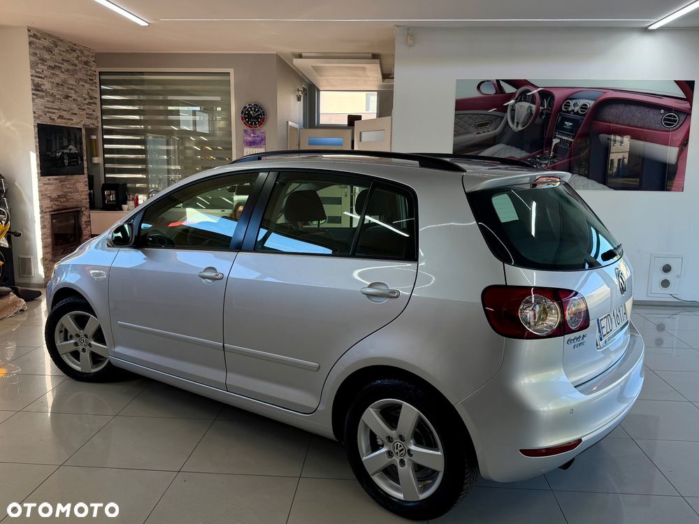 Volkswagen Golf Plus - 16
