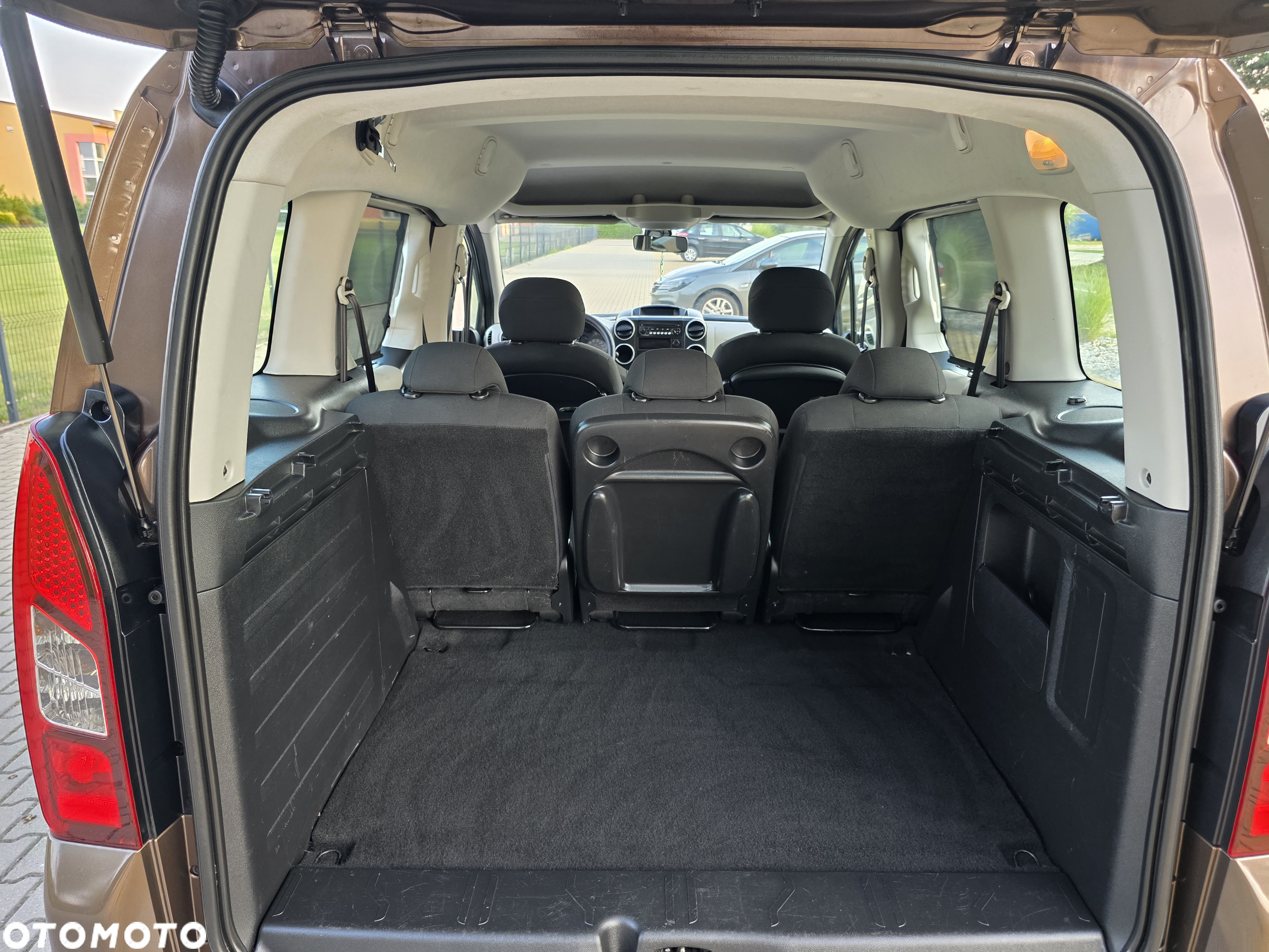 Peugeot Partner 1.6 HDi Active - 13