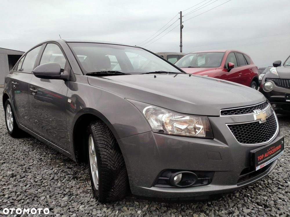 Chevrolet Cruze - 9