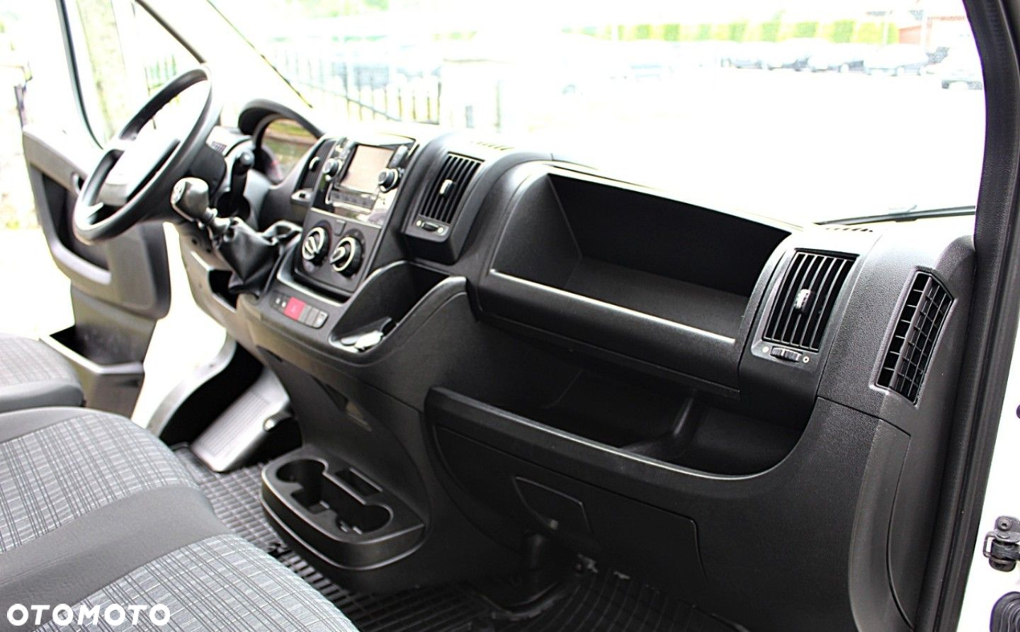 Peugeot Boxer - 16