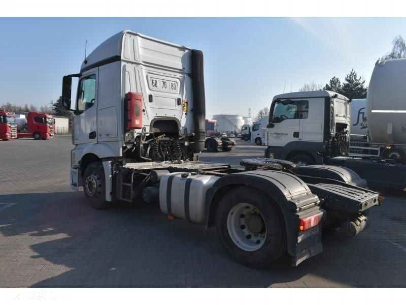 Mercedes-Benz Actros - 1