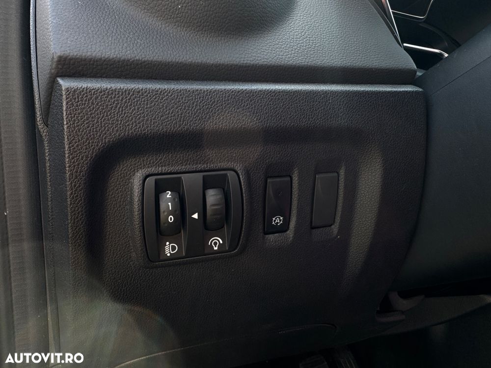 Renault Captur TCe 90 Life - 29