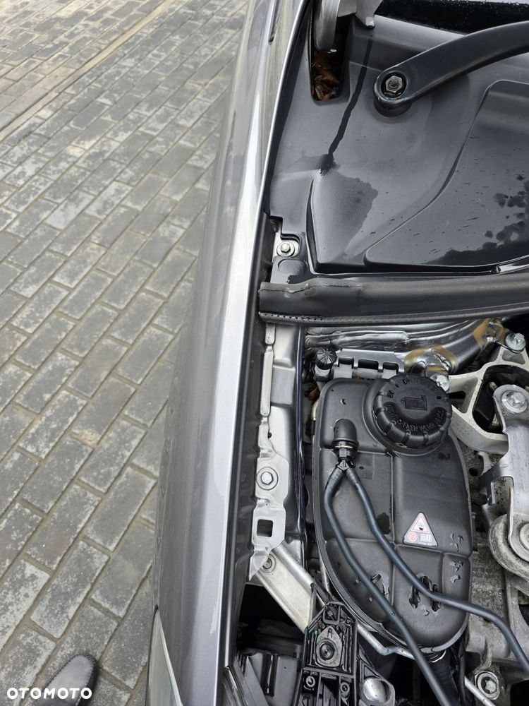 MERCEDES B KLASA W246 246 BŁOTNIK PRZÓD PRAWY DO MONTAŻU KOLOR 787 - 5