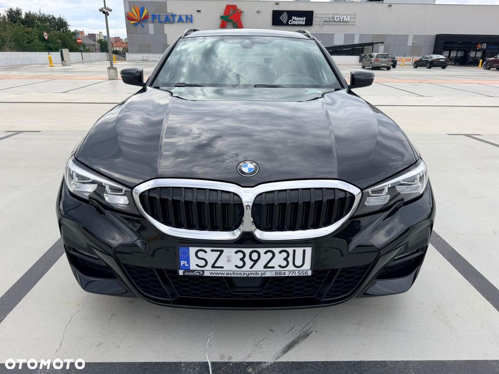 BMW Seria 3 320d xDrive M Sport - 4