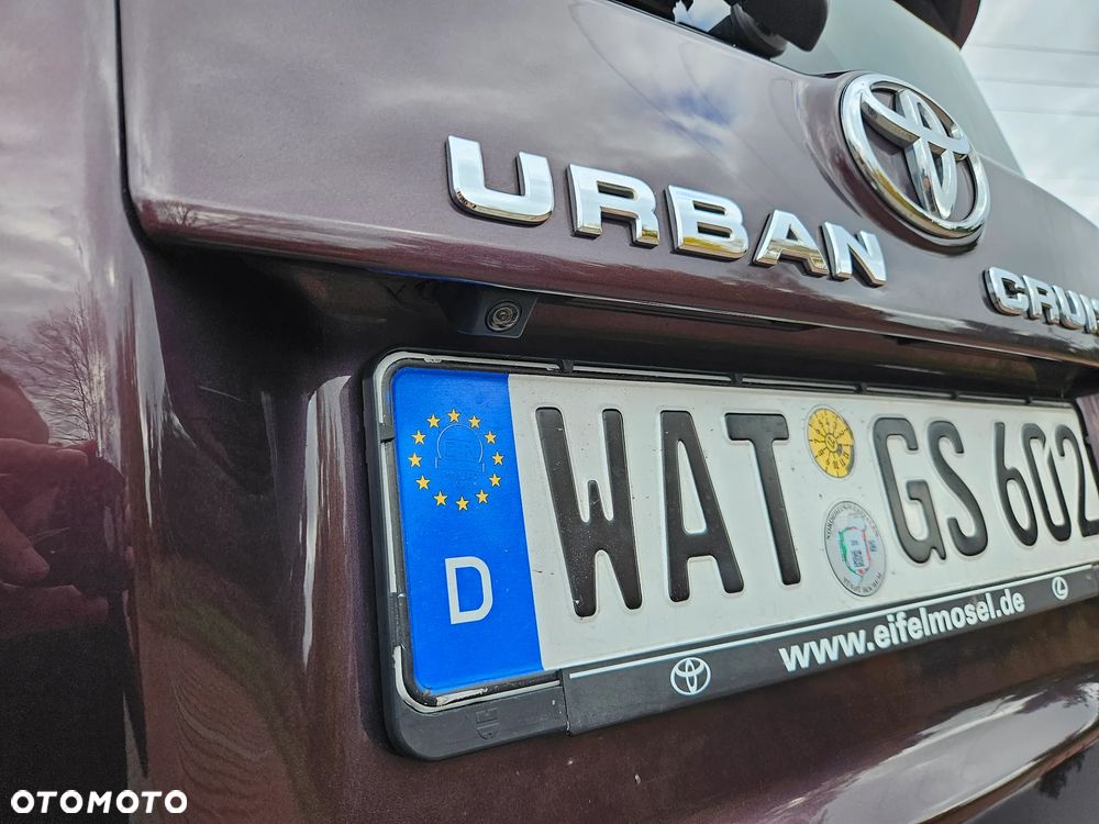 Toyota Urban Cruiser 1.33 Sol - 11