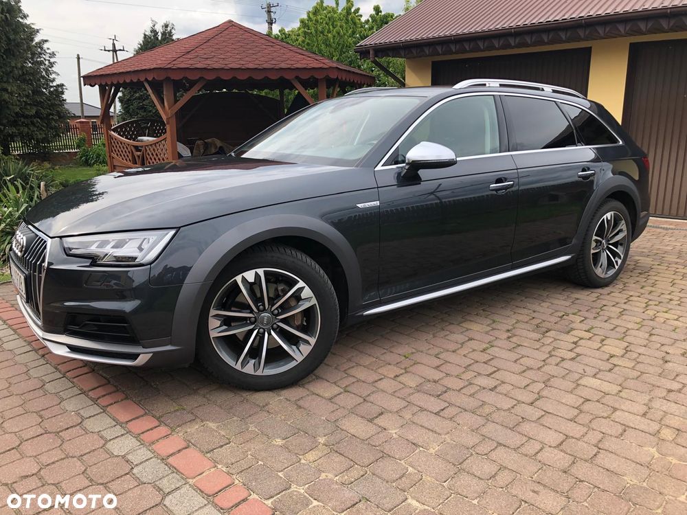Audi A4 Allroad 3.0 TDI S tronic - 1