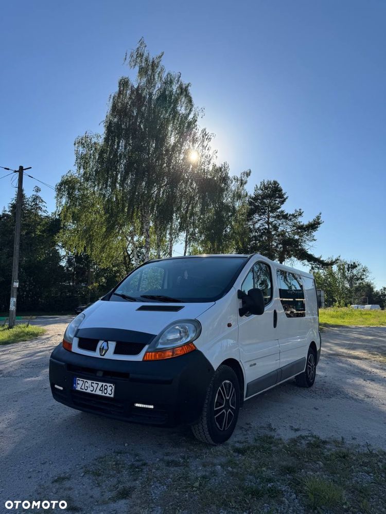 Renault Trafic - 2