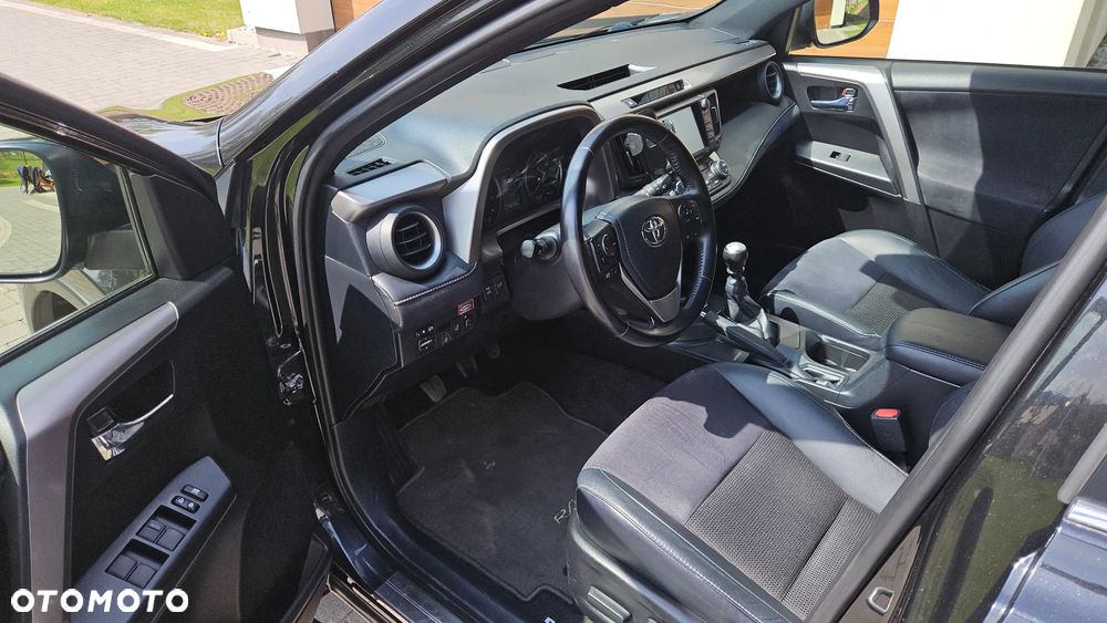Toyota RAV4 2.0 Premium 4x4 - 8