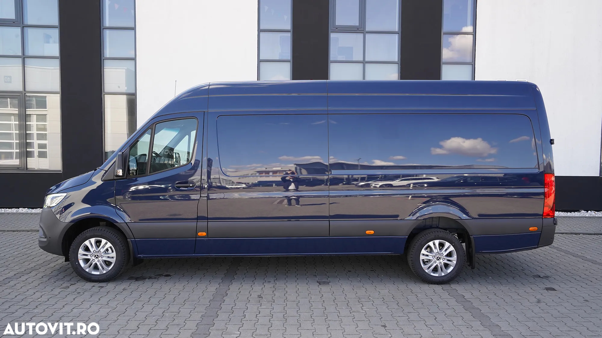 Mercedes-Benz SPRINTER 317 CDI FURGON - 4