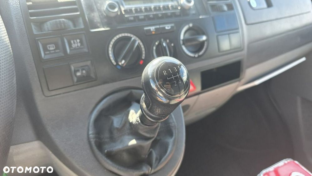 Volkswagen Transporter - 16