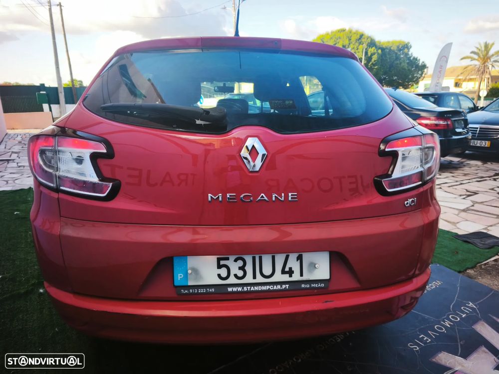 Renault Mégane Sport Tourer 1.5 dCi Dynamique - 4