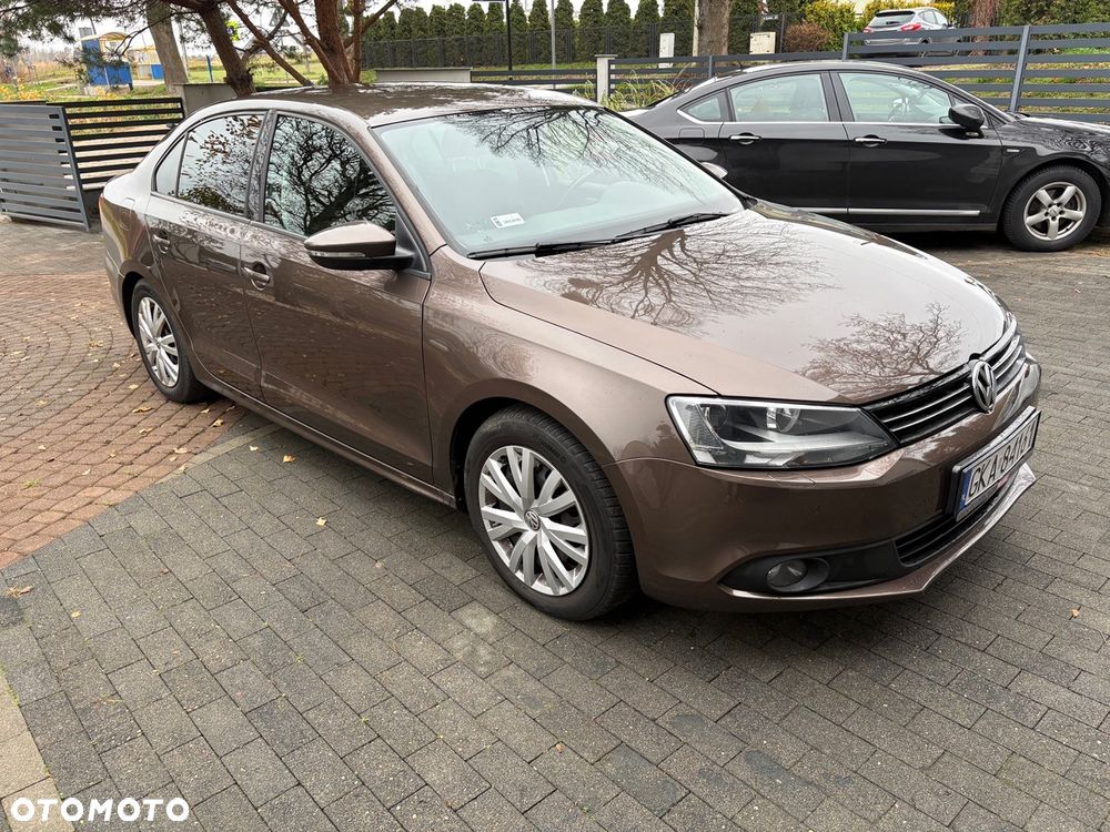 Volkswagen Jetta 1.4 TSI Comfortline - 2