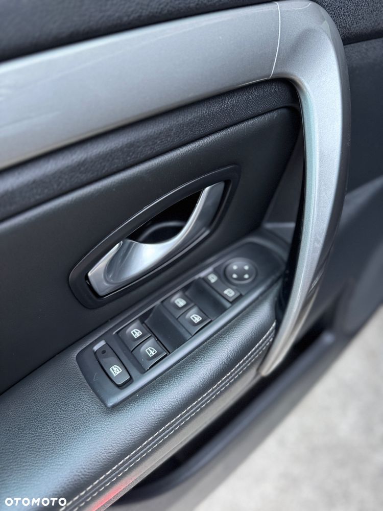 Renault Laguna dCi 150 FAP Dynamique - 17