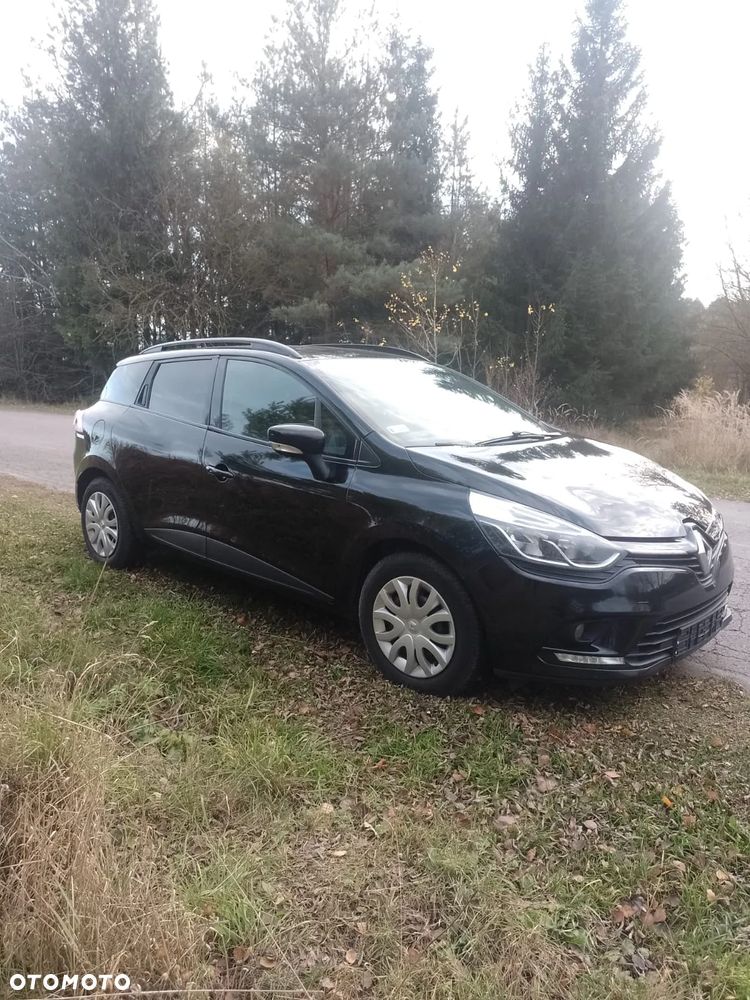 Renault Clio - 2