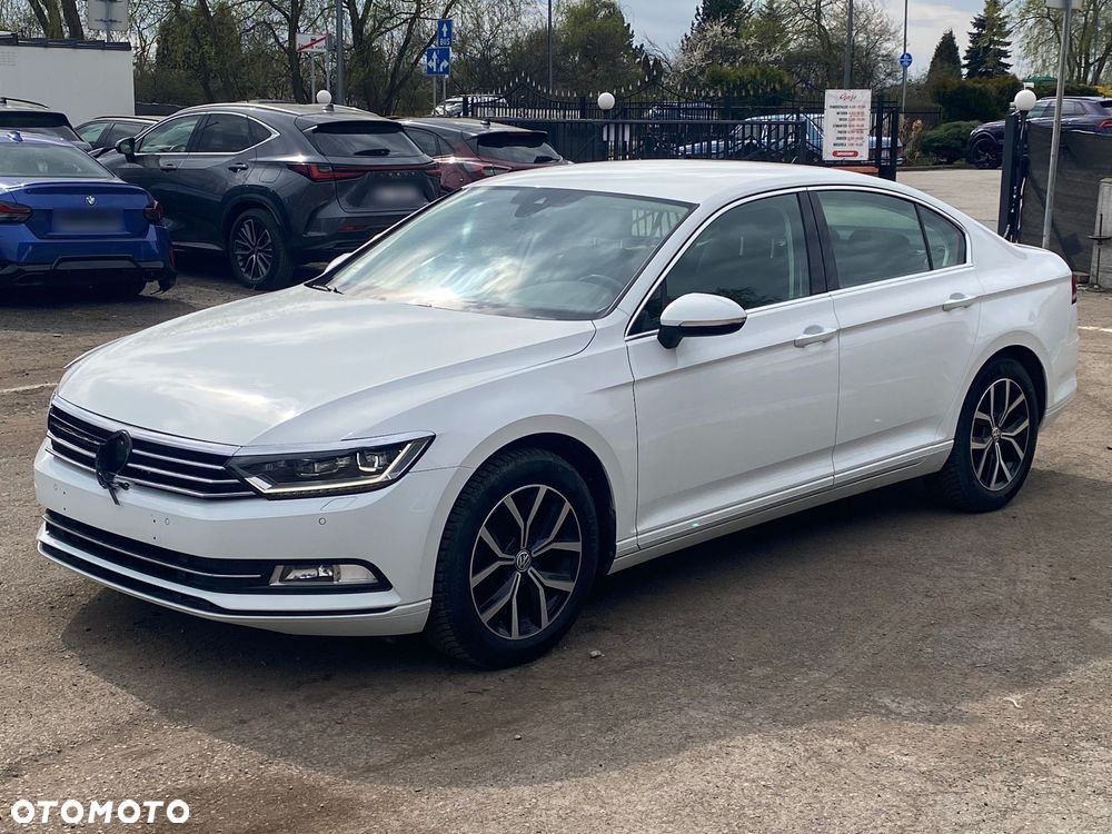 Volkswagen Passat 1.5 TSI EVO Comfortline DSG - 1