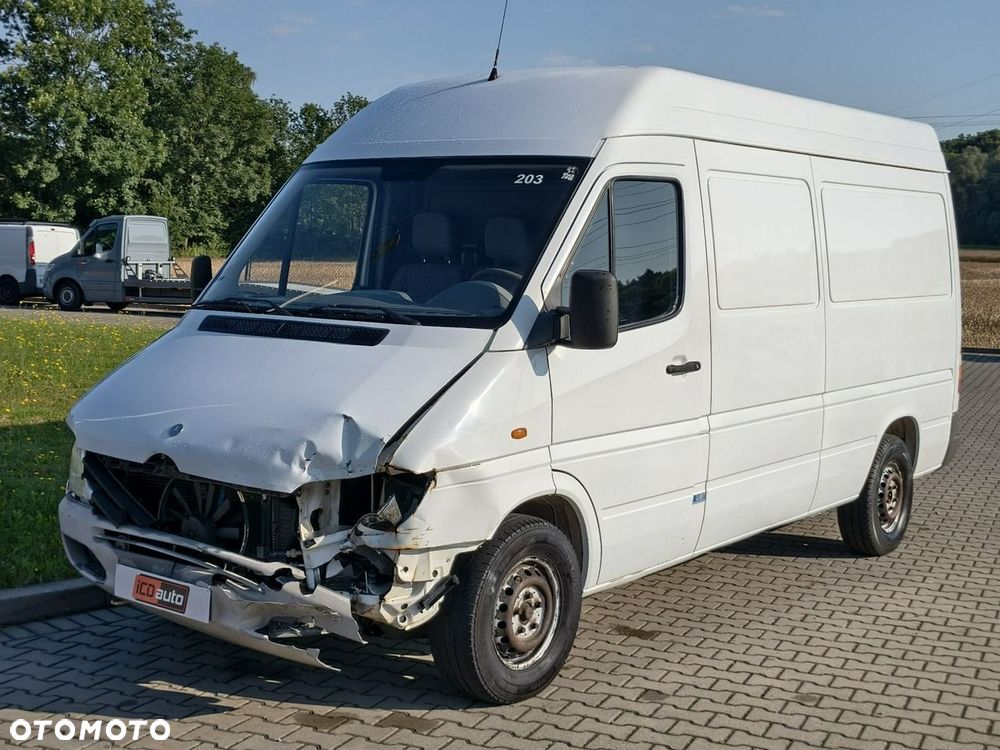 Mercedes-Benz Sprinter - 3