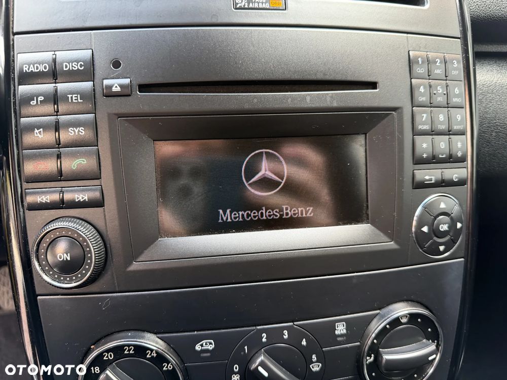 Mercedes-Benz Klasa A 150 Elegance Edition 10 - 8
