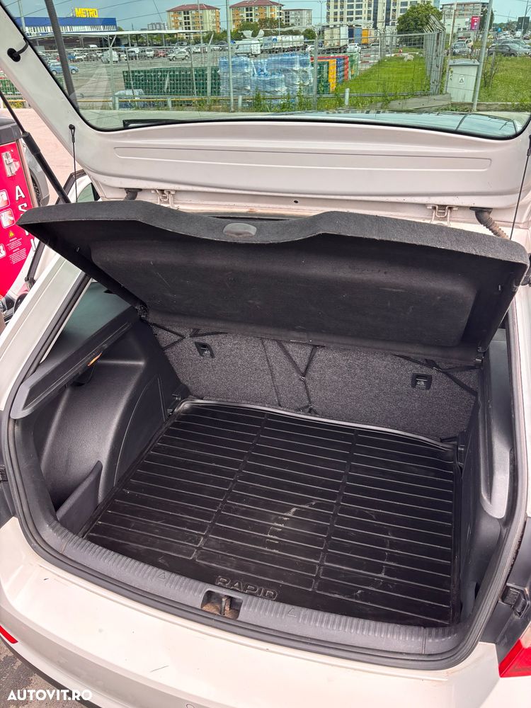 Skoda RAPID 1.6 TDI Ambition - 19