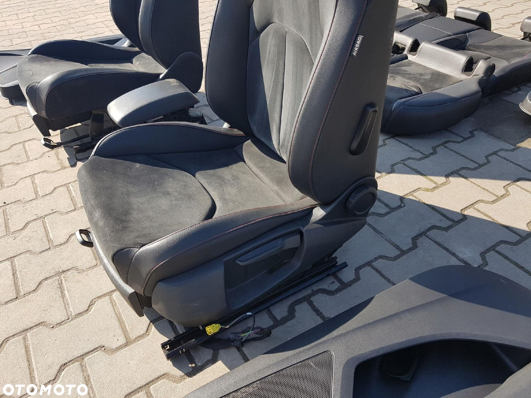 SEAT LEON III 3 12r- FR HB FOTELE SKÓRZANAE ALCANTARA KANAPA BOCZKI 5D - 9
