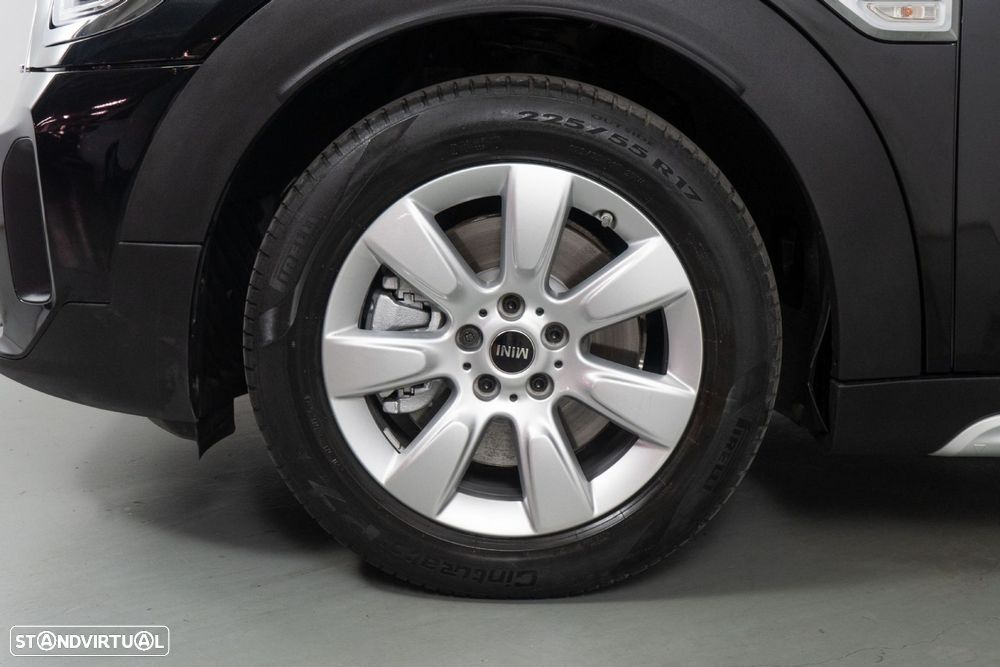 MINI Countryman Cooper SE ALL4 Auto - 17