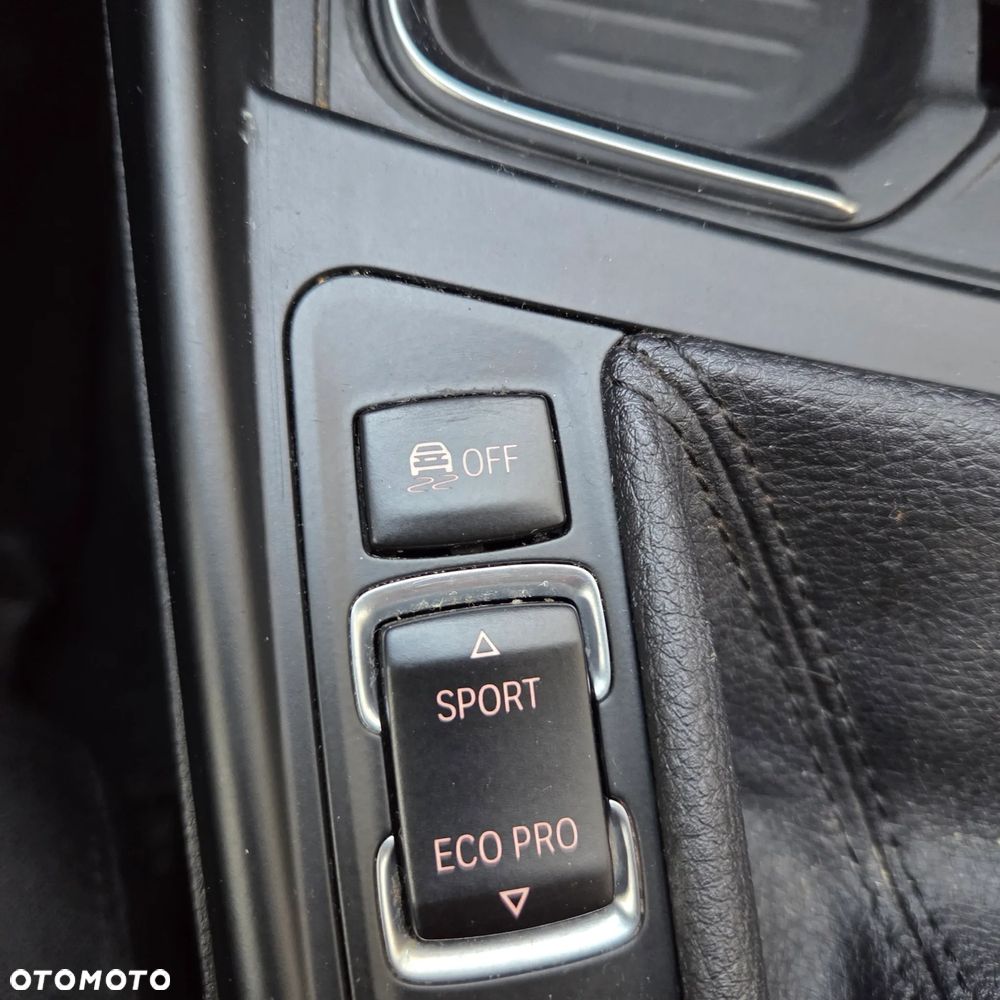 BMW Seria 1 116i Sport Line - 9