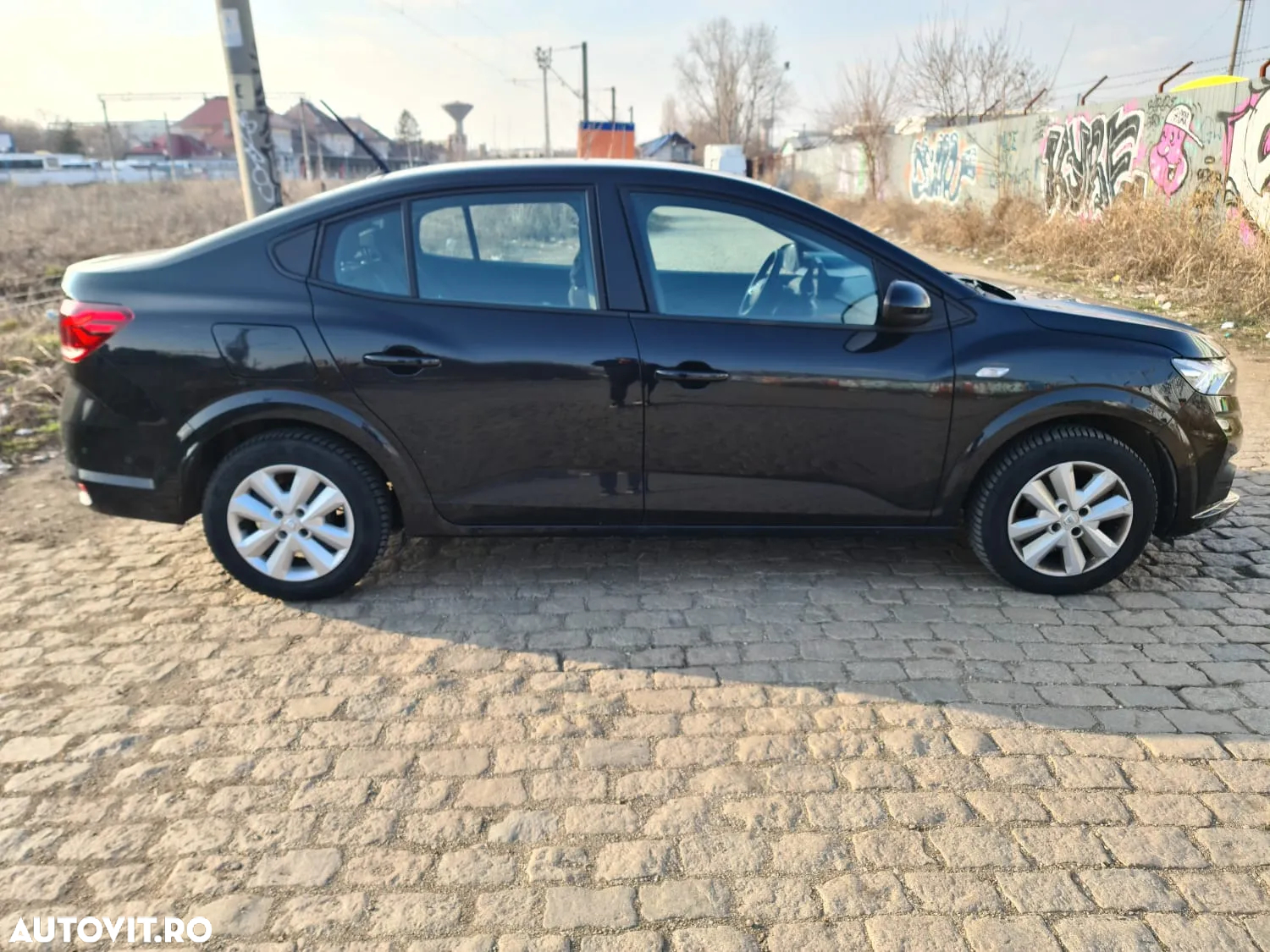 Dacia Logan TCe 90 CVT Comfort - 2