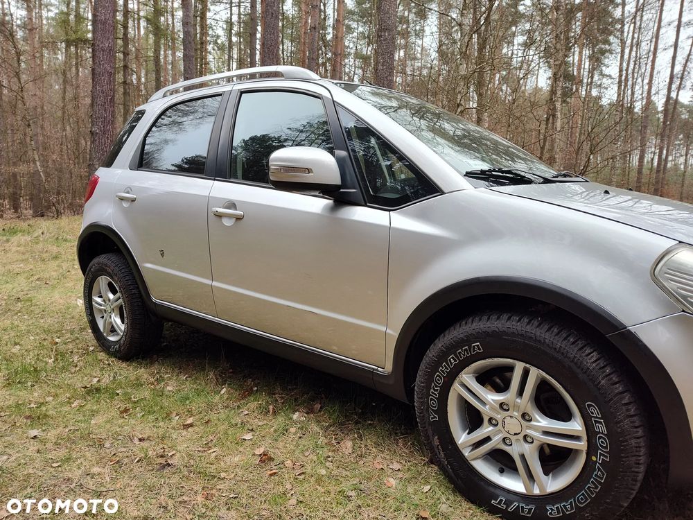 Suzuki SX4 1.6 Premium 4WD - 3