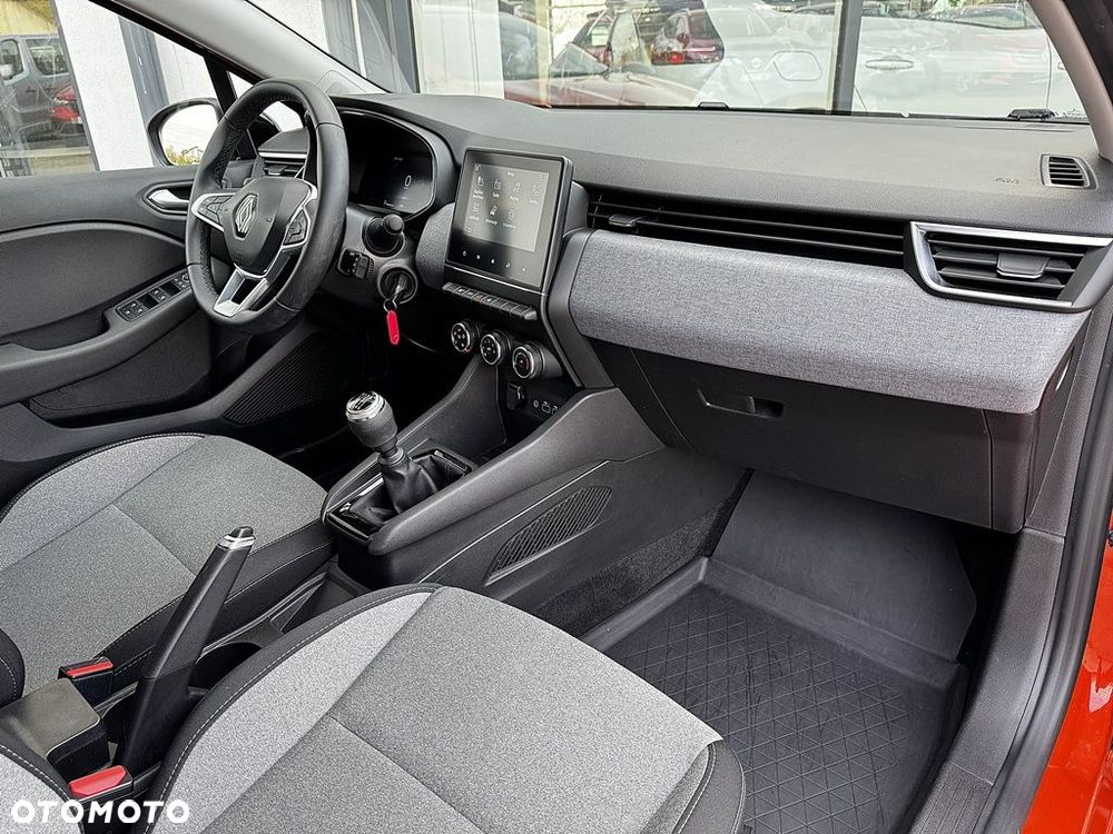 Renault Clio 1.0 TCe Evolution - 9