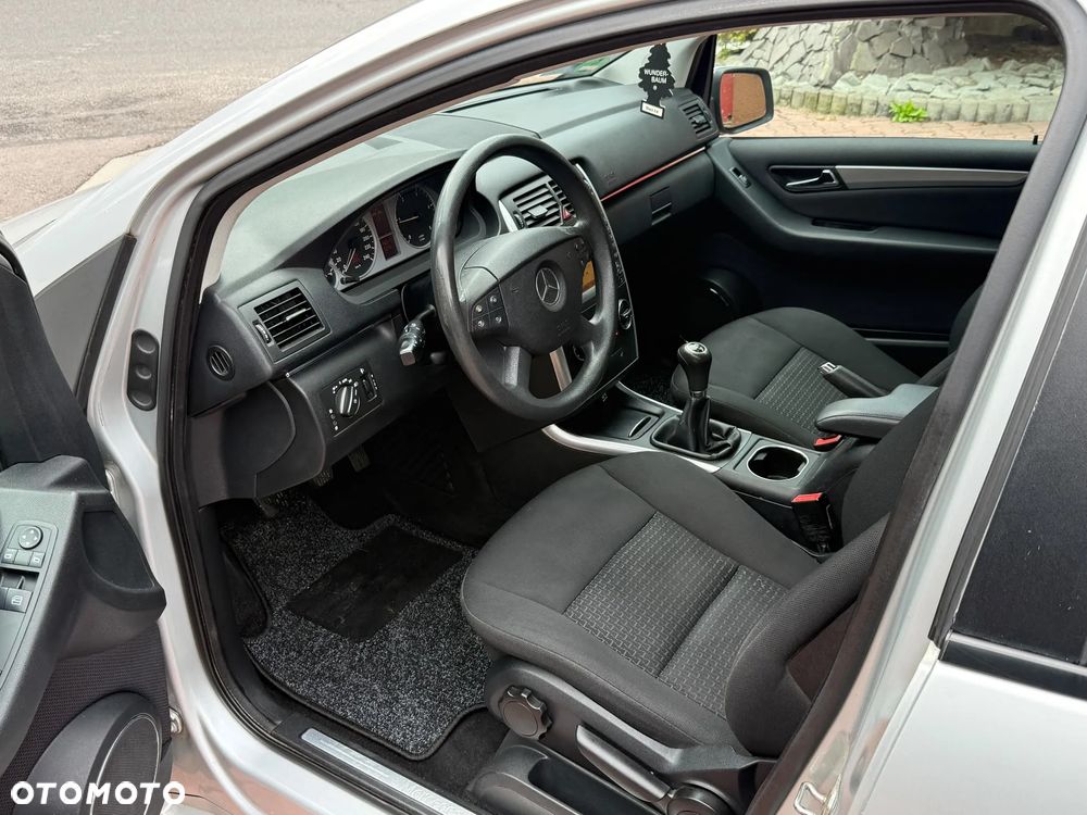 Mercedes-Benz Klasa B 180 CDI - 9