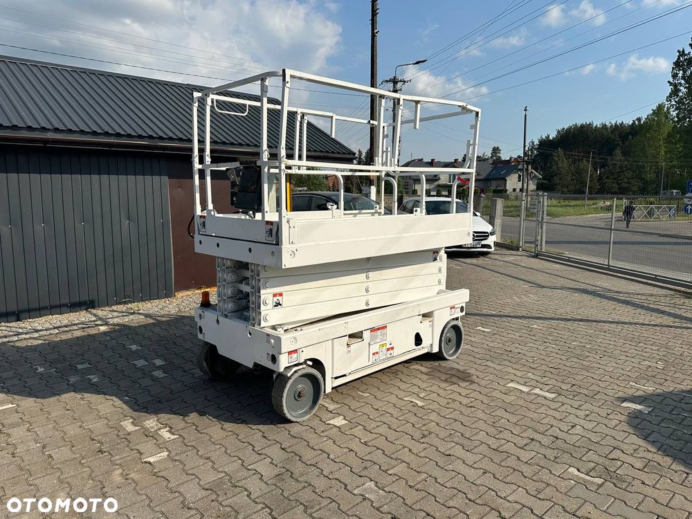 Haulotte Compact 12 - 8