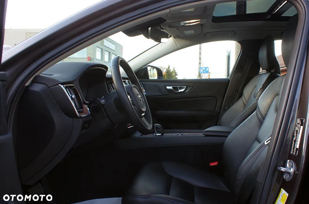 Volvo S60 - 9